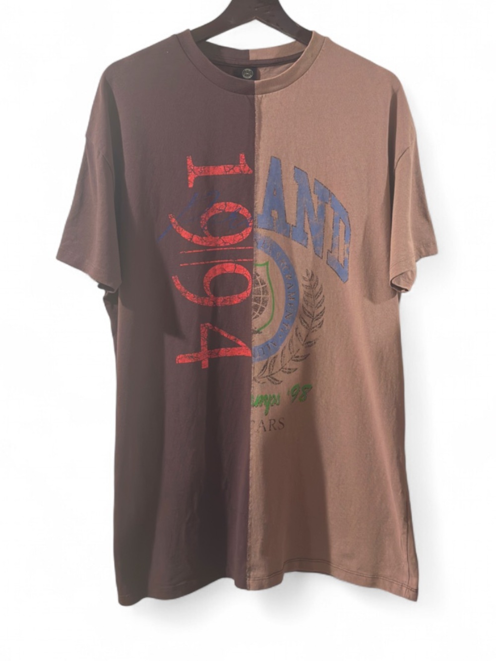 Two-Tone Split Brown 1994 Graphic T-shirt Size Men’s Small-Medium